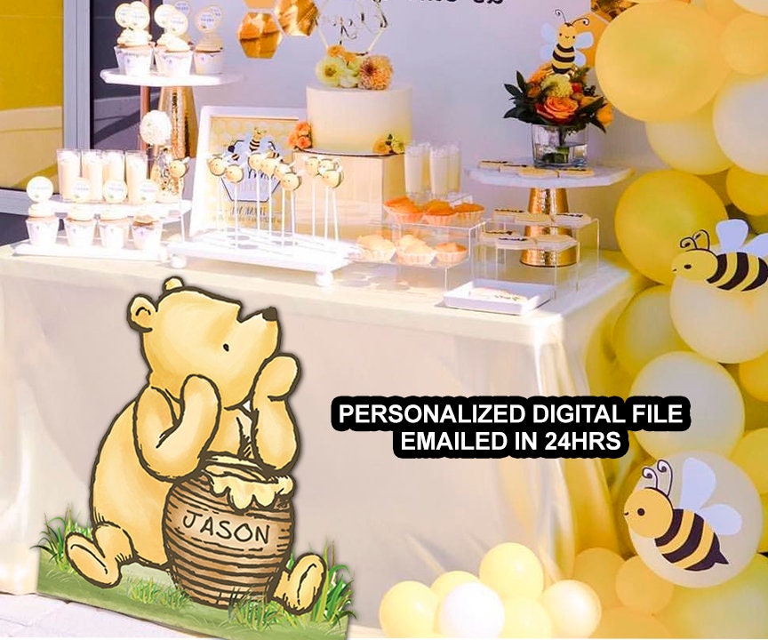 Personalised Prop Cutout in Digital File / Classic Winnie The Pooh Decoration Standee