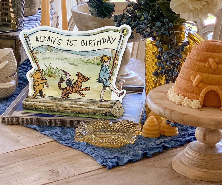 PERSONALIZED Digital Printable for Table Decoration, Centerpiece, Cake Topper / Baby Shower or Birthday / Classic Winnie The Pooh
