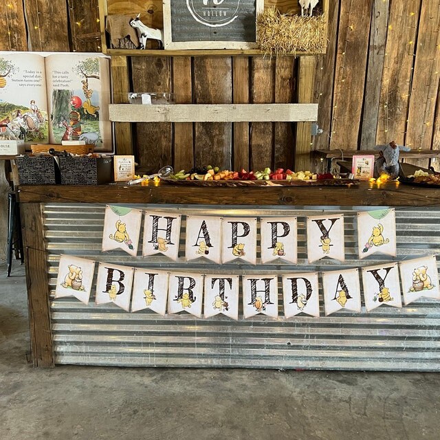 ON SALE! Downloadable Digital Banner / Classic Winnie The Pooh Bunting /Happy Birthday Decoration/Instant Download